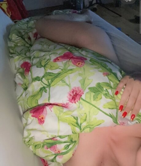 40 years old onlyfans sexy nudes image