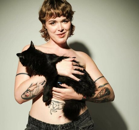 Brennan Wedl model top photos