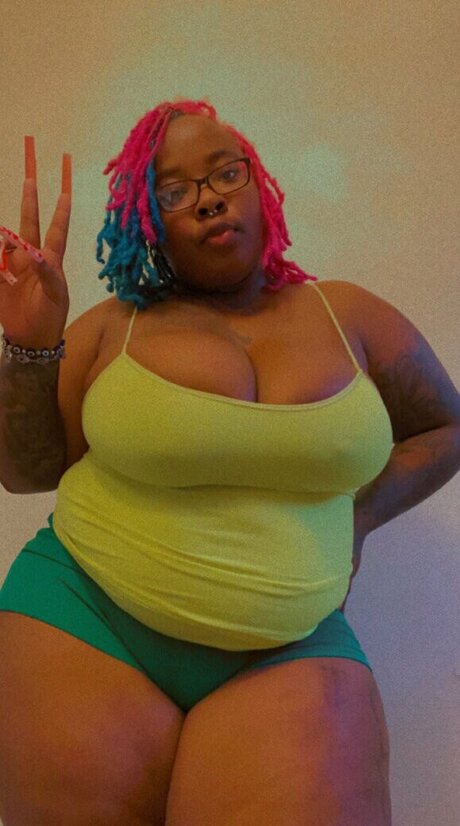 Kissmykittkatt star beautiful archive