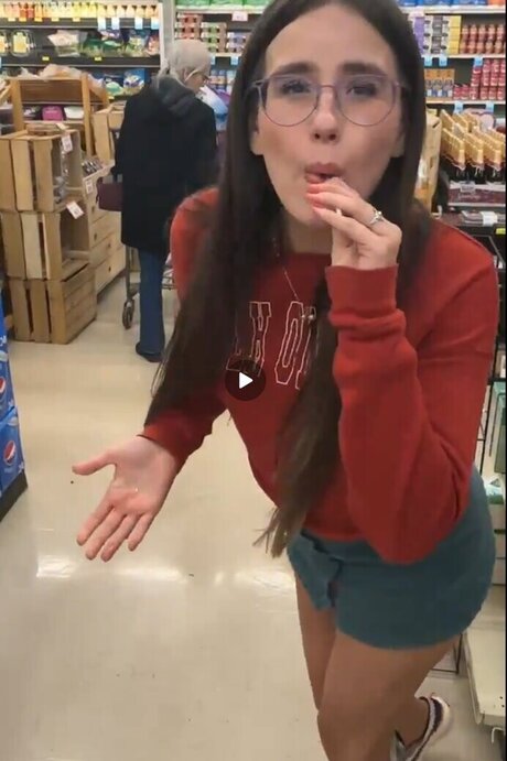 Wer ist sie_ model xxx photo