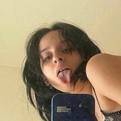 giulicapri_ high quality actress pic