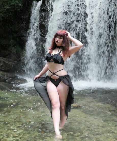 gothbynight nude model pictures