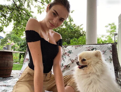 Paulina Fuchs hot model pic