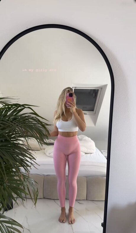 Emilia wue pornographic star images