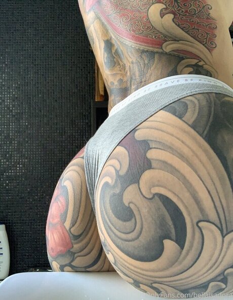 Bella Isadora star nude galleries