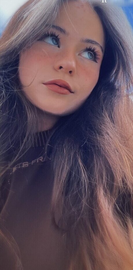 nadinebreaty pornstar nice pic