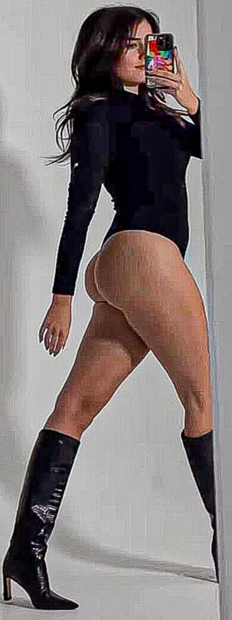 Laura Block star naked image