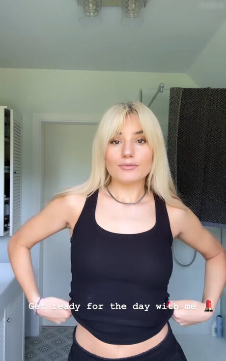 thick mature onlyfans free nude photo