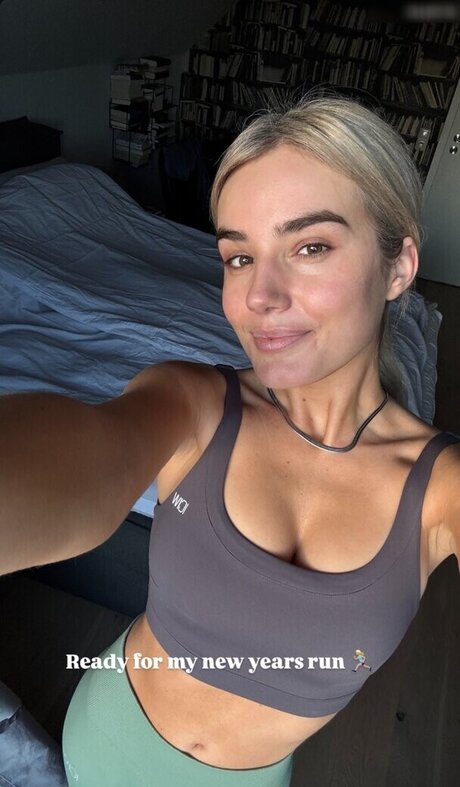 Laura Block pornstar high quality image