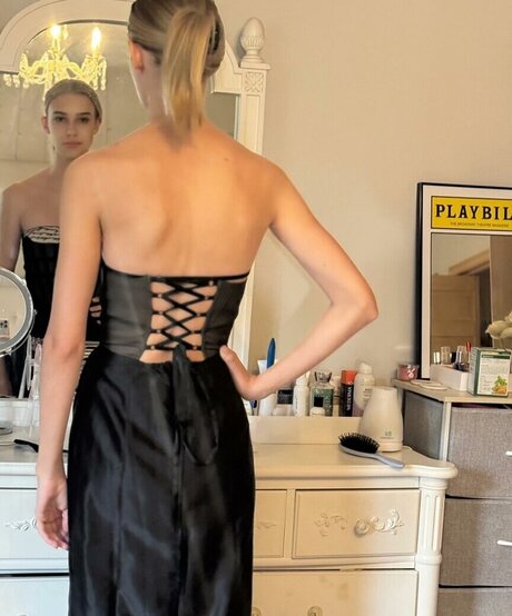 Claire Jameson pretty star pic