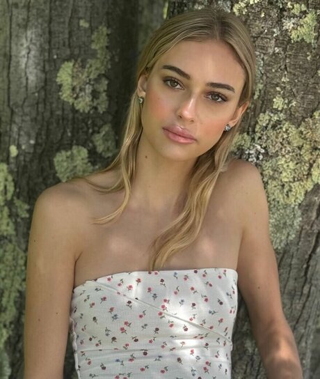 Claire Jameson star naked picture