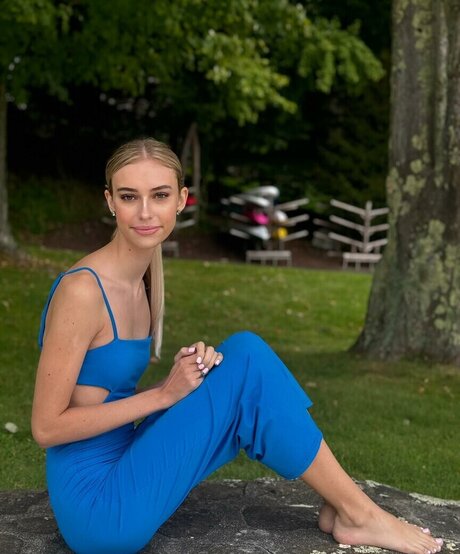 Claire Jameson pornstar art galleries