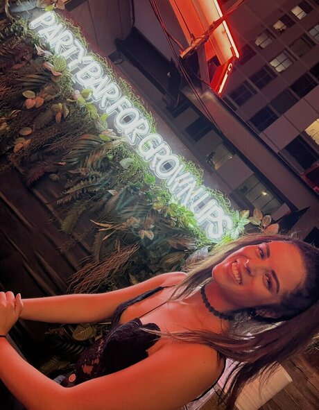 imamethystt naked star pic