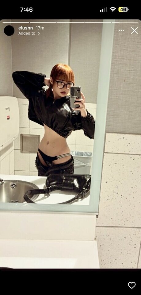 Elusnn sexy star images