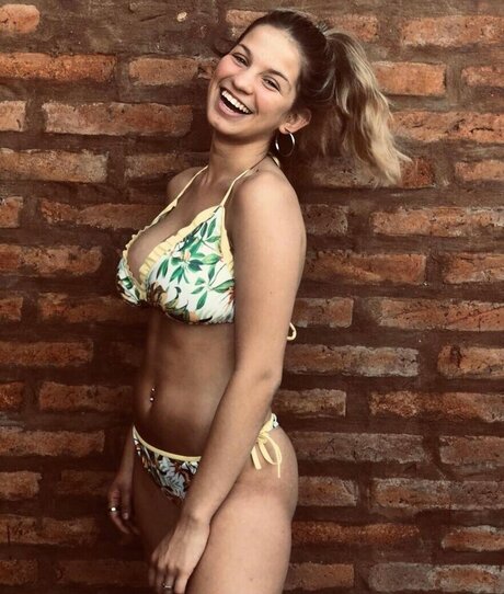 leasanz model hot galleries