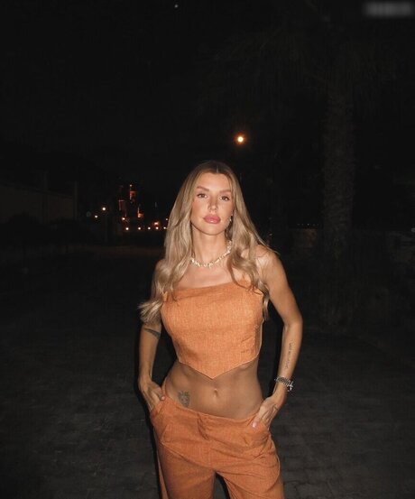 Gerda Lewis model naked pictures