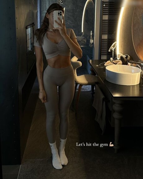 asian yoga onlyfans xxx picture