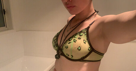 sexy mom onlyfans art naked pic