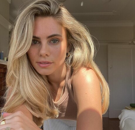 local onlyfans naked archive