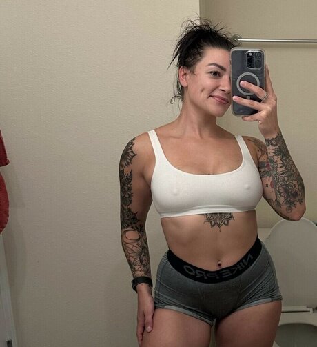 Hopemfnoe nudes actress pictures