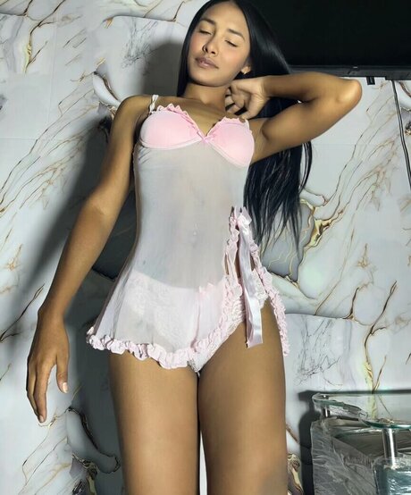 Marisol Guzla model naked pictures