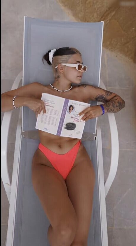 Salome Sylvana star naked pic