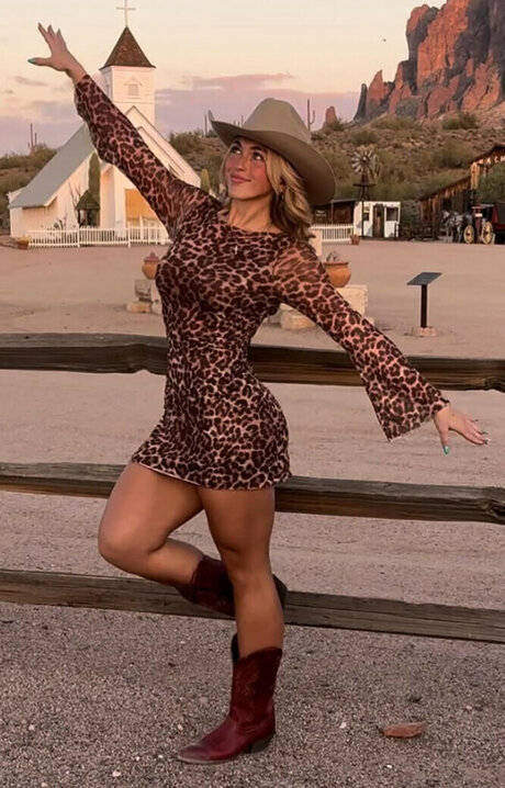 Jordan Blue sexy actress image