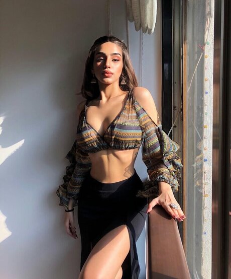 blonde shemale onlyfans top pictures