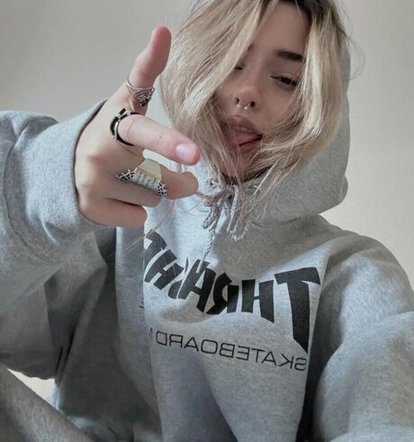 bisexual couple onlyfans beautiful naked photo