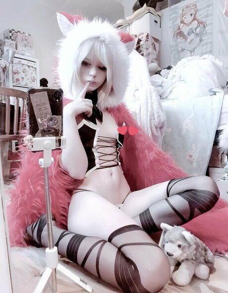 nadecola9 adult star img