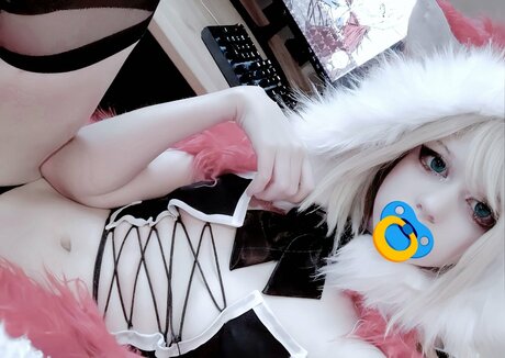 nadecola9 art star picture