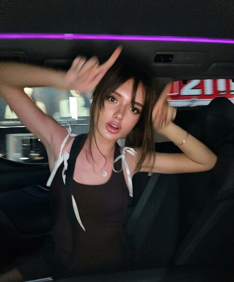 mildixs pornstar pretty images