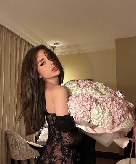 mildixs beautiful model images