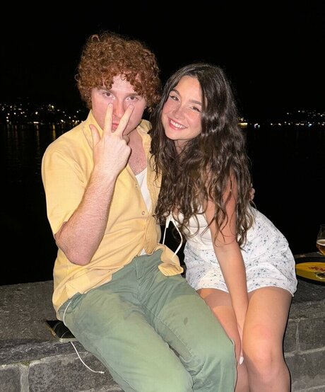 Olivia DeLaurentis star free galleries