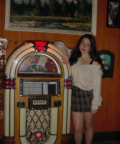 Olivia DeLaurentis star naked photo