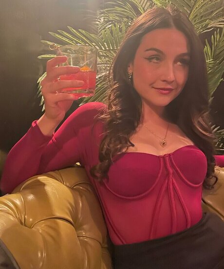 Olivia DeLaurentis xxx actress photos