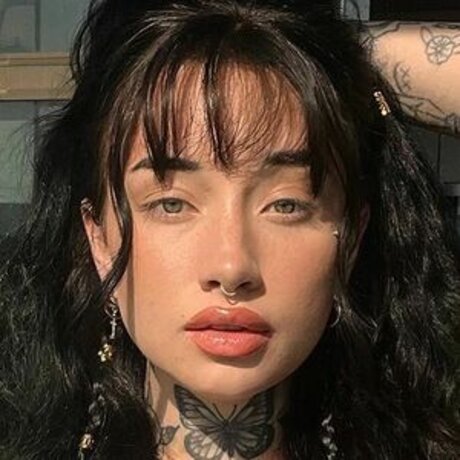 Cassidie Cottone model pics