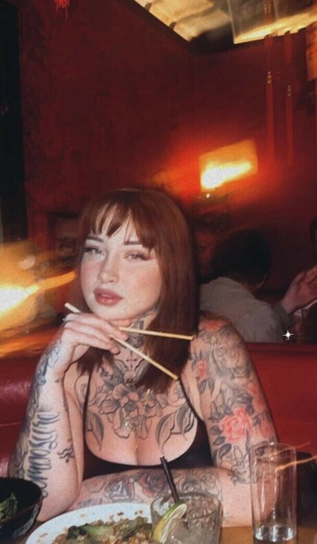 Cassidie Cottone model sexy photo