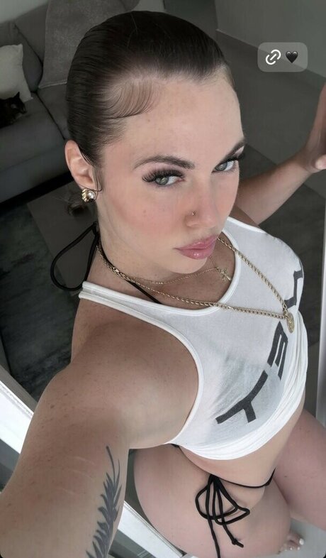 nicolecarluccii nice model images