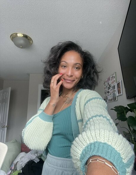 Leo London star perfect archive