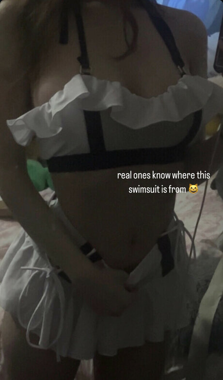 Seumews model perfect pic