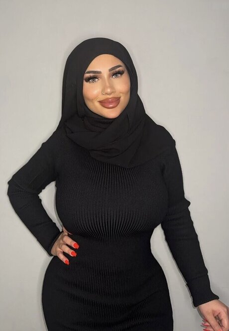 Abir zrk nude actress photos