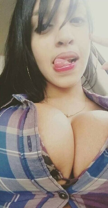 Yinett Baez sexy pornstar galleries