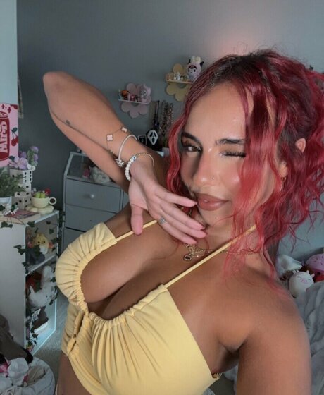 Gabzstaa naked model images