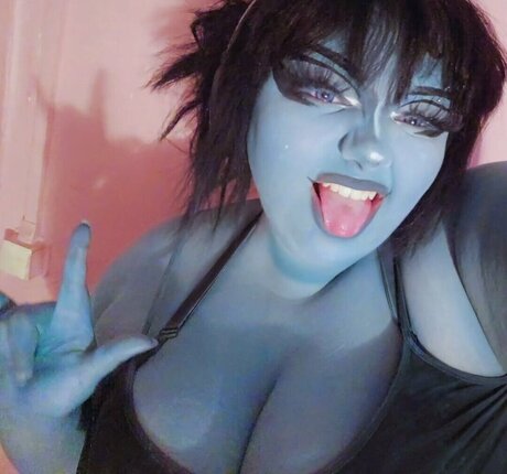 Bigtiddyash model sex photos