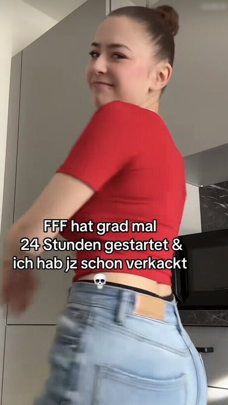 Darling sxh sexy actress images