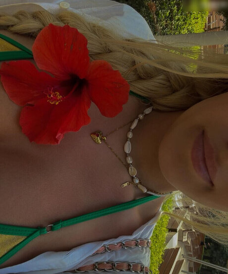 thick mature onlyfans porn photo