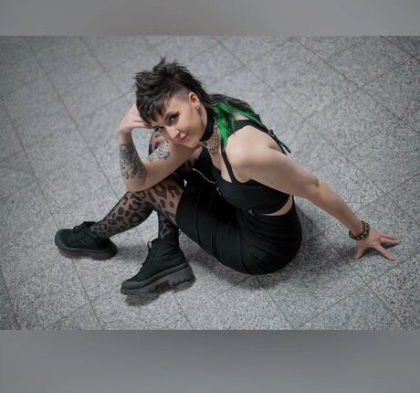 locolea porn model pic