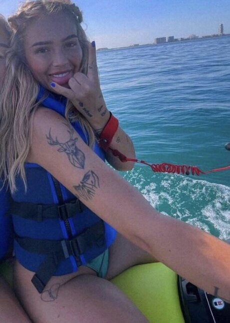 mother daughter onlyfans adult pictures