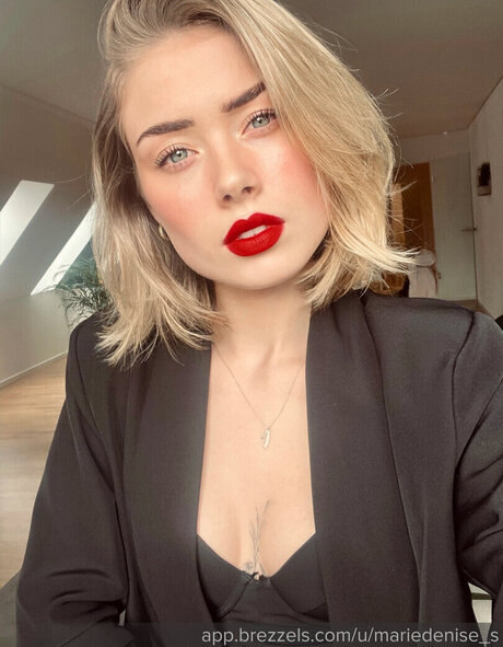 leather leggings onlyfans sex photo